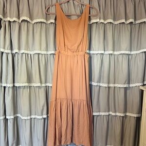 Open Back Coral Sleeveless Dress